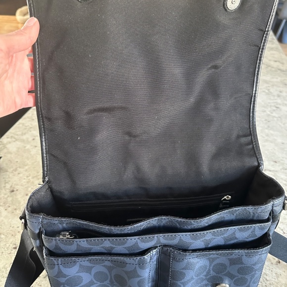 COACH Messenger bag - Picture 6 of 13